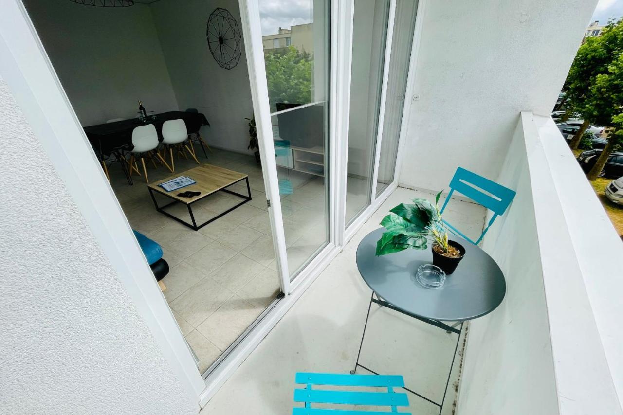 Luminous Apartment With Parking Near The City Center Cenon Εξωτερικό φωτογραφία